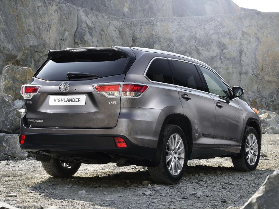  Toyota Highlander 2014 года  (CIS) (фото 8 из 30)
